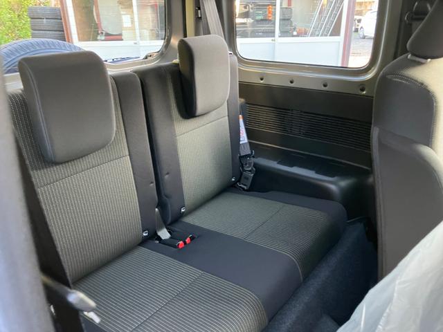 ジムニー ＸＣ　５型　届出済未使用車　４ＷＤ　ディスプレイオーディオ　ＨＤＭＩ　ＥＴＣ　バックカメラ　衝突被害軽減システム　オートライト　ＬＥＤ　ヘッドライトウォッシャー　スマートキー　アイドリングストップ（8枚目）