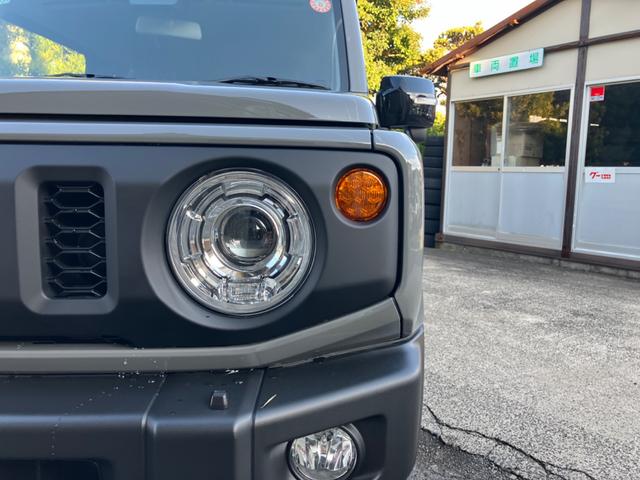 ジムニー ＸＣ　５型　届出済未使用車　４ＷＤ　ディスプレイオーディオ　ＨＤＭＩ　ＥＴＣ　バックカメラ　衝突被害軽減システム　オートライト　ＬＥＤ　ヘッドライトウォッシャー　スマートキー　アイドリングストップ（31枚目）