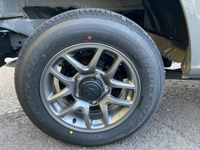 ジムニー ＸＣ　５型　届出済未使用車　４ＷＤ　ディスプレイオーディオ　ＨＤＭＩ　ＥＴＣ　バックカメラ　衝突被害軽減システム　オートライト　ＬＥＤ　ヘッドライトウォッシャー　スマートキー　アイドリングストップ（41枚目）