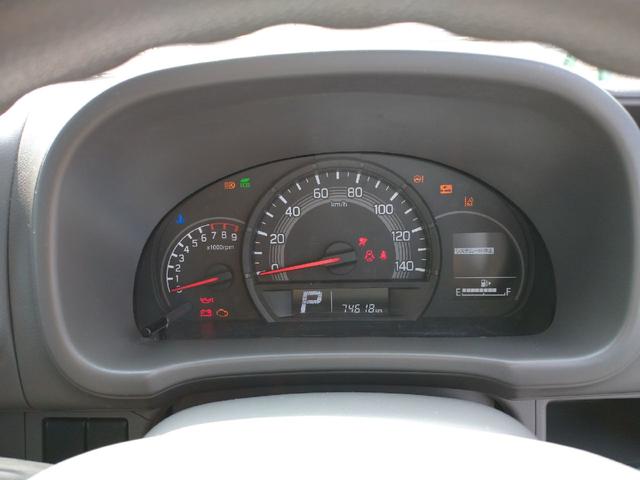 エブリイ ＰＣリミテッド　ＥＴＣ　両側スライドドア　衝突被害軽減システム　キーレスエントリー　電動格納ミラー　ＡＴ　盗難防止システム　ＡＢＳ　ＥＳＣ　ＣＤ　衝突安全ボディ　エアコン　パワーステアリング　パワーウィンドウ（8枚目）