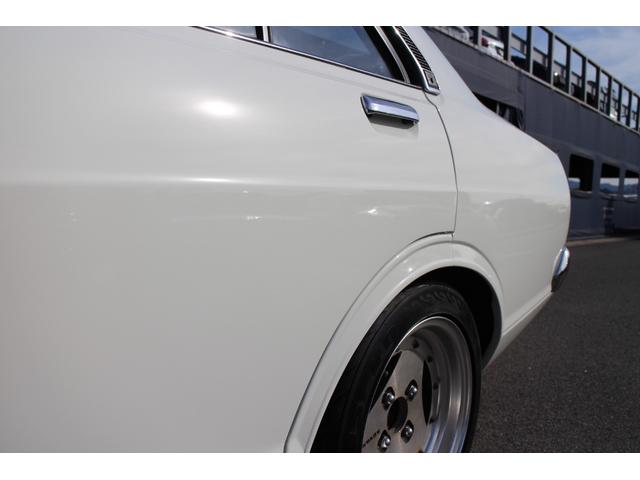 サニー - 日産 ダットサン HB310 セダン 前期モデル A14型