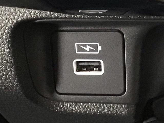 ヴェゼル ｅ：ＨＥＶＸ　ＬＥＤ・フルセグ・メモリナビ・バックカメラ・純正ＡＷ・ホンダＣＯＮＮＥＣＴ　前後障害物センサー　ＡＡＣ　イモビライザー　スマ－トキ－　誤発進抑制　ＰＷ　リアカメラ　クルコン　ＥＳＣ　ＥＴＣ装備　ＡＢＳ（23枚目）