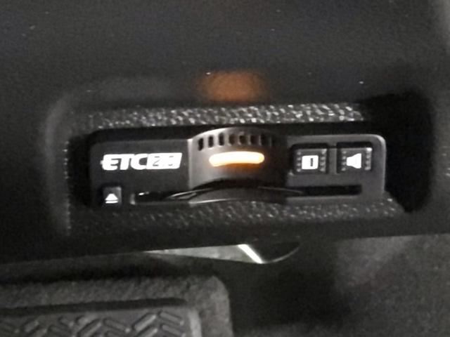 ヴェゼル ｅ：ＨＥＶＸ　ＬＥＤ・フルセグ・メモリナビ・バックカメラ・純正ＡＷ・ホンダＣＯＮＮＥＣＴ　前後障害物センサー　ＡＡＣ　イモビライザー　スマ－トキ－　誤発進抑制　ＰＷ　リアカメラ　クルコン　ＥＳＣ　ＥＴＣ装備　ＡＢＳ（32枚目）