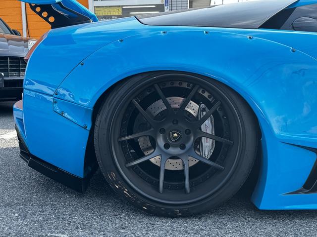 ランボルギーニ ムルシエラゴ ベースグレード LB-WORKS ランボルギーニ ムルシエラゴ ベースグレード LB-WORKS