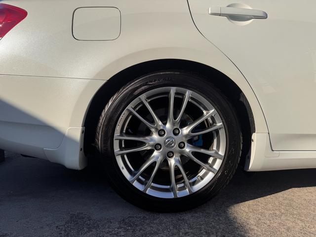 スカイライン 250GT タイプV HDDナビ(カーウイングスナビ)/HIDヘッドランプ/革巻ステアリング/OP18インチクローム塗装ホイール/前席パワーシート/インテリジェントキー/ETC(25枚目)