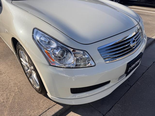 スカイライン 250GT タイプV HDDナビ(カーウイングスナビ)/HIDヘッドランプ/革巻ステアリング/OP18インチクローム塗装ホイール/前席パワーシート/インテリジェントキー/ETC(30枚目)