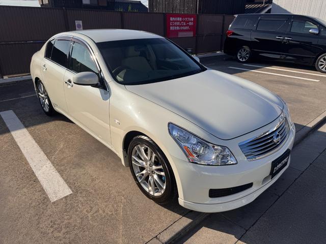 スカイライン 250GT タイプV HDDナビ(カーウイングスナビ)/HIDヘッドランプ/革巻ステアリング/OP18インチクローム塗装ホイール/前席パワーシート/インテリジェントキー/ETC(31枚目)