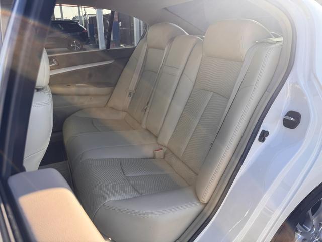 スカイライン 250GT タイプV HDDナビ(カーウイングスナビ)/HIDヘッドランプ/革巻ステアリング/OP18インチクローム塗装ホイール/前席パワーシート/インテリジェントキー/ETC(46枚目)