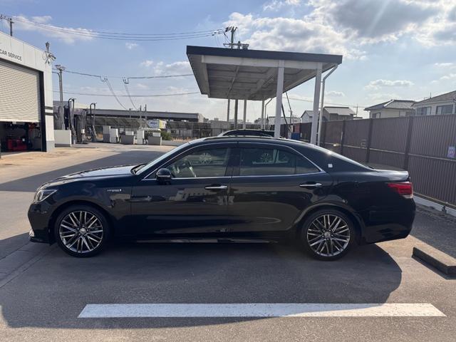 クラウンハイブリッド アスリートＳ　Ｊ－フロンティア　ＴコネクトＳＤナビ・フルセグＴＶ・Ｂｌｕ－ｒａｙ・１０スピーカー／セイフティーセンスＰ／ＬＥＤヘッドランプ／１８インチＡＷ／オートワイパー／オプティロンメーター／オートエアコン／ブラック革コンビシート（31枚目）