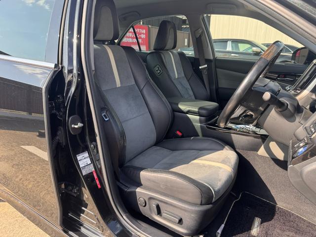 クラウンハイブリッド アスリートＳ　Ｊ－フロンティア　ＴコネクトＳＤナビ・フルセグＴＶ・Ｂｌｕ－ｒａｙ・１０スピーカー／セイフティーセンスＰ／ＬＥＤヘッドランプ／１８インチＡＷ／オートワイパー／オプティロンメーター／オートエアコン／ブラック革コンビシート（43枚目）