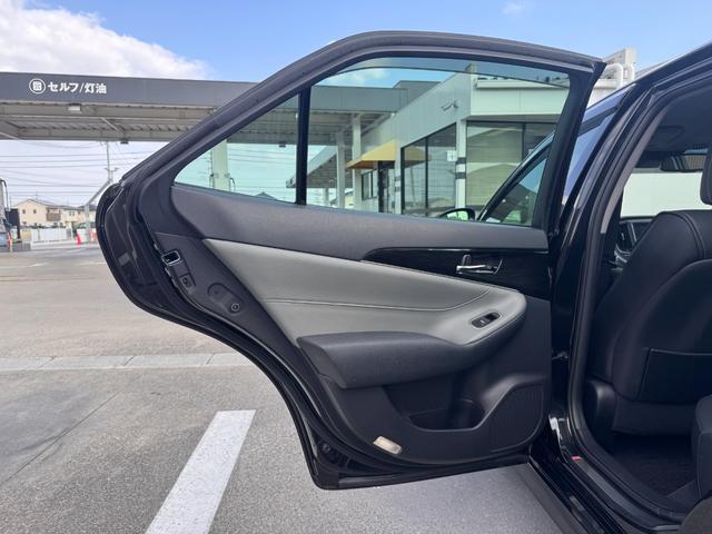 クラウンハイブリッド アスリートＳ　Ｊ－フロンティア　ＴコネクトＳＤナビ・フルセグＴＶ・Ｂｌｕ－ｒａｙ・１０スピーカー／セイフティーセンスＰ／ＬＥＤヘッドランプ／１８インチＡＷ／オートワイパー／オプティロンメーター／オートエアコン／ブラック革コンビシート（58枚目）