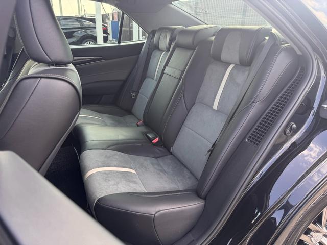 クラウンハイブリッド アスリートＳ　Ｊ－フロンティア　ＴコネクトＳＤナビ・フルセグＴＶ・Ｂｌｕ－ｒａｙ・１０スピーカー／セイフティーセンスＰ／ＬＥＤヘッドランプ／１８インチＡＷ／オートワイパー／オプティロンメーター／オートエアコン／ブラック革コンビシート（59枚目）