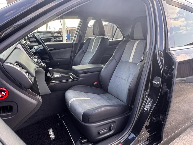 クラウンハイブリッド アスリートＳ　Ｊ－フロンティア　ＴコネクトＳＤナビ・フルセグＴＶ・Ｂｌｕ－ｒａｙ・１０スピーカー／セイフティーセンスＰ／ＬＥＤヘッドランプ／１８インチＡＷ／オートワイパー／オプティロンメーター／オートエアコン／ブラック革コンビシート（62枚目）