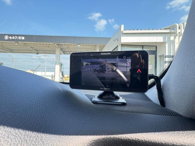 クラウンハイブリッド アスリートＳ　Ｊ－フロンティア　ＴコネクトＳＤナビ・フルセグＴＶ・Ｂｌｕ－ｒａｙ・１０スピーカー／セイフティーセンスＰ／ＬＥＤヘッドランプ／１８インチＡＷ／オートワイパー／オプティロンメーター／オートエアコン／ブラック革コンビシート（68枚目）