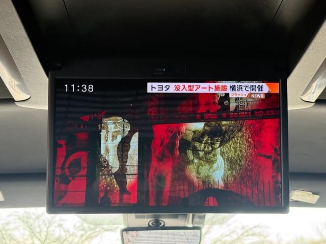 ヴェルファイアハイブリッド Z プレミア モデリスタフルエアロ/ALGOS D1セキュリティ取付済み/内装ブラック/13.2インチ有機EL後席モニター/ユニバーサルステップ/デジタルインナーミラー/ガラスポリマー施工済み/3Dフロアマット(7枚目)