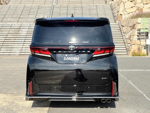 ヴェルファイアハイブリッド Z プレミア モデリスタフルエアロ/ALGOS D1セキュリティ取付済み/内装ブラック/13.2インチ有機EL後席モニター/ユニバーサルステップ/デジタルインナーミラー/ガラスポリマー施工済み/3Dフロアマット(9枚目)