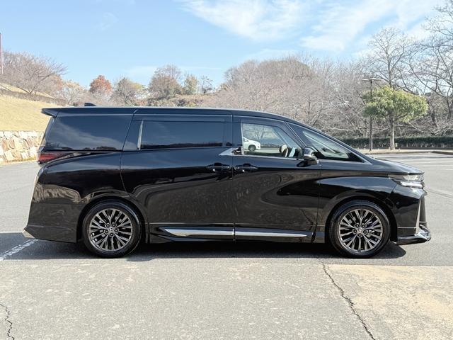 ヴェルファイアハイブリッド Z プレミア モデリスタフルエアロ/ALGOS D1セキュリティ取付済み/内装ブラック/13.2インチ有機EL後席モニター/ユニバーサルステップ/デジタルインナーミラー/ガラスポリマー施工済み/3Dフロアマット(10枚目)