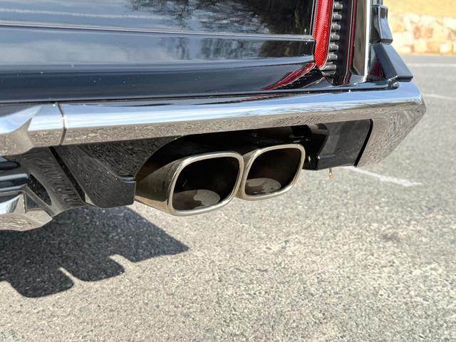 ヴェルファイアハイブリッド Z プレミア モデリスタフルエアロ/ALGOS D1セキュリティ取付済み/内装ブラック/13.2インチ有機EL後席モニター/ユニバーサルステップ/デジタルインナーミラー/ガラスポリマー施工済み/3Dフロアマット(29枚目)