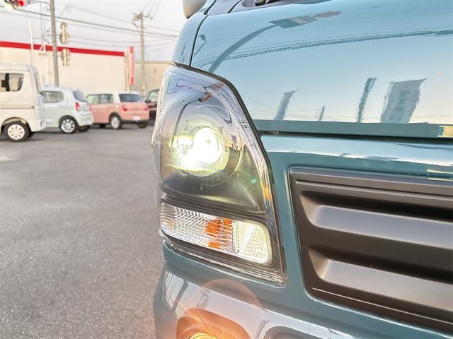 スーパーキャリイ Ｘリミテッド　４ＡＴ　４ＷＤ　純正７インチパナソニックナビ　ワンセグＴＶ　Ｂｌｕｅｔｏｏｔｈ接続　衝突被害軽減システム　リヤパーキングセンサー　キーレスエントリー　アイドリングストップ　電動格納ミラー　オートライト（9枚目）