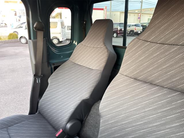 スーパーキャリイ Ｘリミテッド　４ＡＴ　４ＷＤ　純正７インチパナソニックナビ　ワンセグＴＶ　Ｂｌｕｅｔｏｏｔｈ接続　衝突被害軽減システム　リヤパーキングセンサー　キーレスエントリー　アイドリングストップ　電動格納ミラー　オートライト（31枚目）