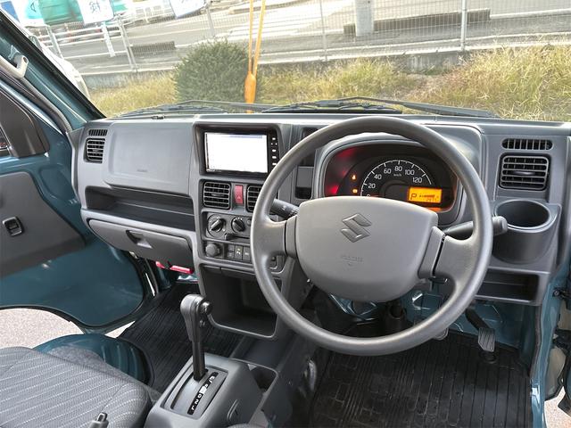 スーパーキャリイ Ｘリミテッド　４ＡＴ　４ＷＤ　純正７インチパナソニックナビ　ワンセグＴＶ　Ｂｌｕｅｔｏｏｔｈ接続　衝突被害軽減システム　リヤパーキングセンサー　キーレスエントリー　アイドリングストップ　電動格納ミラー　オートライト（32枚目）