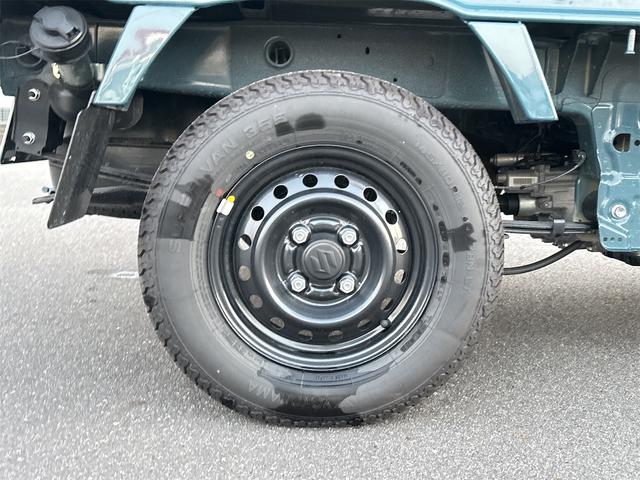 スーパーキャリイ Ｘリミテッド　４ＡＴ　４ＷＤ　純正７インチパナソニックナビ　ワンセグＴＶ　Ｂｌｕｅｔｏｏｔｈ接続　衝突被害軽減システム　リヤパーキングセンサー　キーレスエントリー　アイドリングストップ　電動格納ミラー　オートライト（40枚目）