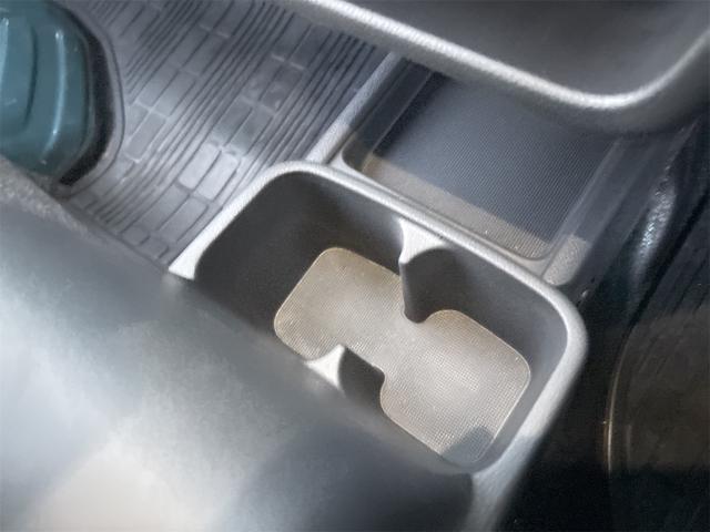 スーパーキャリイ Ｘリミテッド　４ＡＴ　４ＷＤ　純正７インチパナソニックナビ　ワンセグＴＶ　Ｂｌｕｅｔｏｏｔｈ接続　衝突被害軽減システム　リヤパーキングセンサー　キーレスエントリー　アイドリングストップ　電動格納ミラー　オートライト（56枚目）