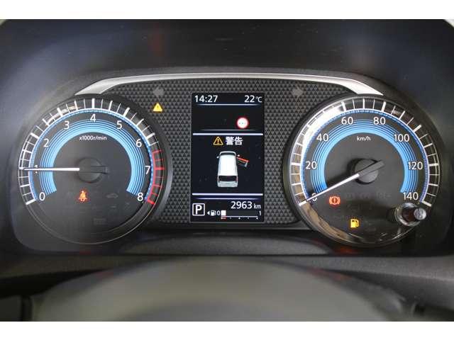 eKワゴン G オーディオレス バックカメラ スマートキー 衝突軽減ブレーキ 前席シートヒーター クリアランスソナー スマートキー アイドリングストップ ベンチシート バックカメラ オートエアコン 盗難警報装置(6枚目)