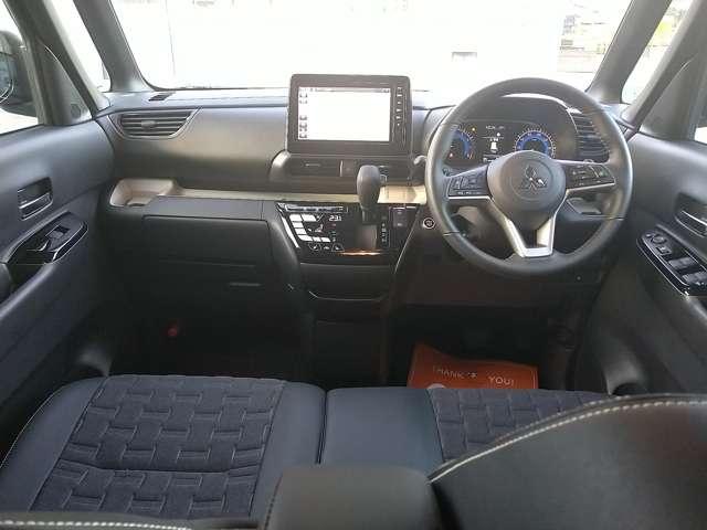 デリカミニ T プレミアム リミテッドエディション メモリーナビ 全周囲カメラ スマートキー (3枚目)