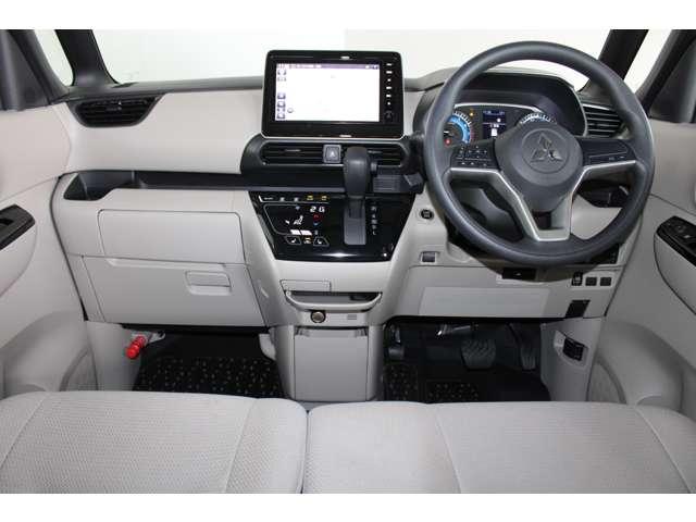 eKスペース G メモリーナビ バックカメラ ETC車載器 フルオートエアコン サイドカーテンエアバック LED コーナーセンサー フルセグTV シートヒーター ETC インテリキー アイドリングストップ 盗難防止装置(3枚目)