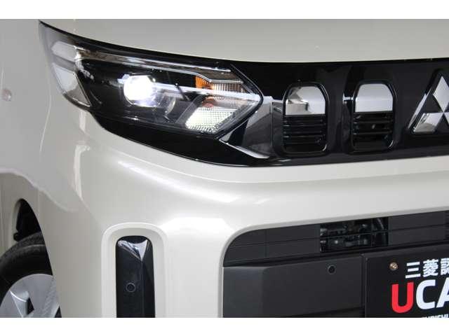 eKスペース G メモリーナビ バックカメラ ETC車載器 フルオートエアコン サイドカーテンエアバック LED コーナーセンサー フルセグTV シートヒーター ETC インテリキー アイドリングストップ 盗難防止装置(20枚目)