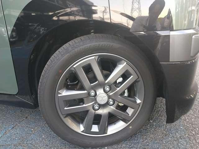 デリカミニ G プレミアム リミテッドエディション メモリーナビ 全周囲カメラ スマートキー (18枚目)