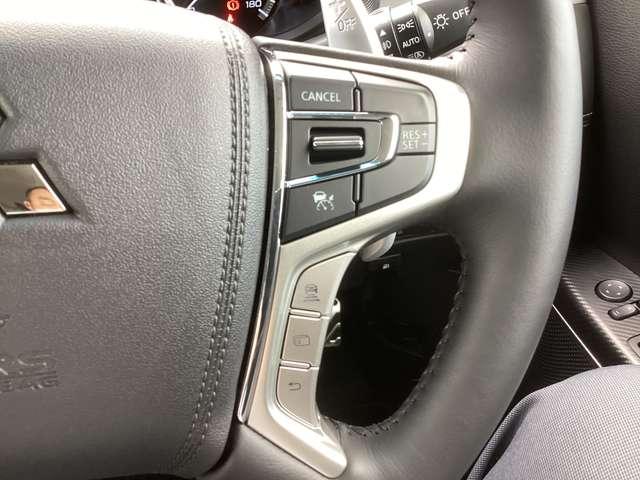 デリカD:5 シャモニー カスタム仕様 アイドリングS アクティブクルーズコントロール イモビ 衝突被害軽減装置 Bモニター サイドカメラ 助手席エアバッグ 地デジTV 電動リアゲート 4WD シートH パワーシート ABS(9枚目)