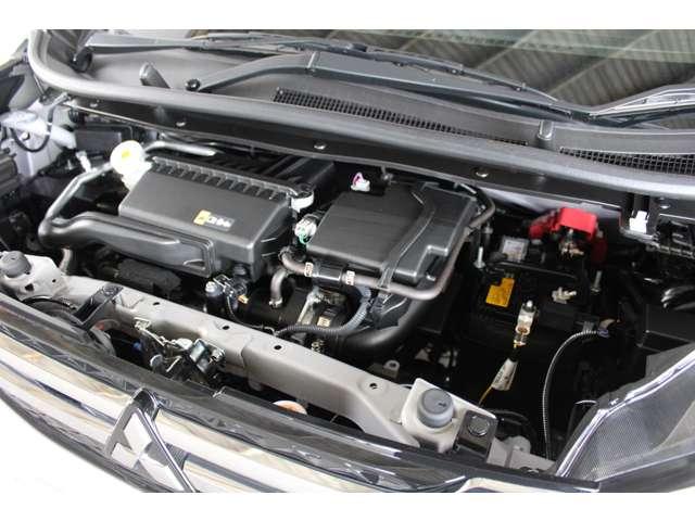 eKワゴン G オーディオレス バックカメラ 衝突軽減ブレーキ 前席シートヒーター クリアランスソナー スマートキー アイドリングストップ ベンチシート バックカメラ オートエアコン 盗難警報装置 パワーステアリング(18枚目)