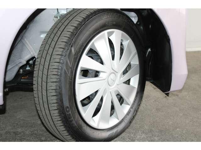 eKワゴン G オーディオレス バックカメラ 衝突軽減ブレーキ 前席シートヒーター クリアランスソナー スマートキー アイドリングストップ ベンチシート バックカメラ オートエアコン 盗難警報装置 パワーステアリング(20枚目)