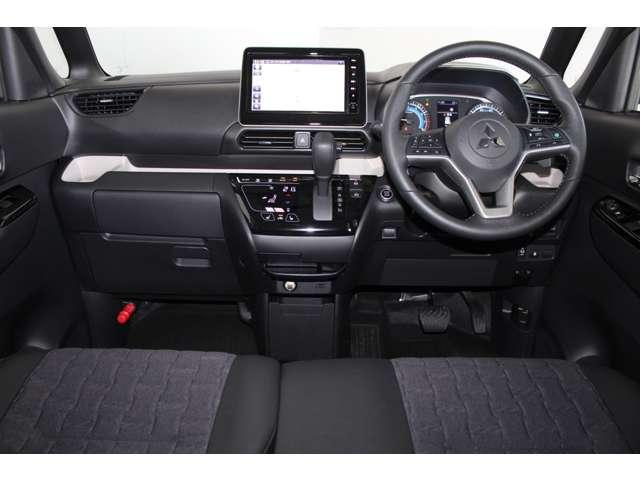 デリカミニ T プレミアム カスタム仕様 メモリーナビ 全周囲カメラ 衝突軽減装置 ターボエンジン ナビTV 寒冷地 パワステ フルタイム4WD エアバッグ LEDヘッド ESC サイドカメラ クルコン インテリキー キーフリー(3枚目)