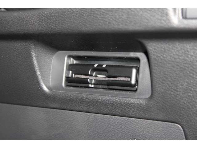 デリカミニ T プレミアム メモリーナビ 全周囲カメラ ETC車載器 ETC車載器 フルセグTV LEDランプ クルコン キーレスエントリー ABS エアバッグ パワステ ベンチシート オートエアコン ターボ車 フロントカメラ(13枚目)