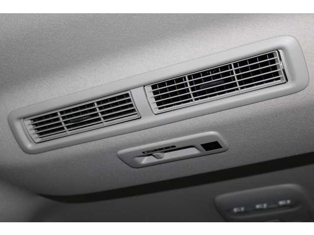 デリカミニ Ｔ　プレミアム　カスタム仕様　衝突軽減装置　ターボエンジン　ナビＴＶ　寒冷地　パワステ　フルタイム４ＷＤ　エアバッグ　ＬＥＤヘッド　ＥＳＣ　サイドカメラ　クルコン　インテリキー　キーフリー　アルミホイール　フルセグ（12枚目）