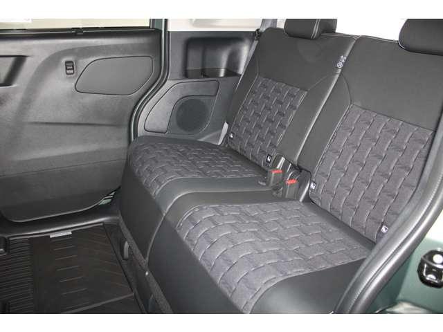 デリカミニ Ｇ　プレミアム　リミテッドエディション　カスタム仕様　メモリーナビ　全周囲カメラ　（5枚目）