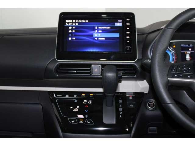 デリカミニ Ｇ　プレミアム　リミテッドエディション　カスタム仕様　メモリーナビ　全周囲カメラ　（6枚目）