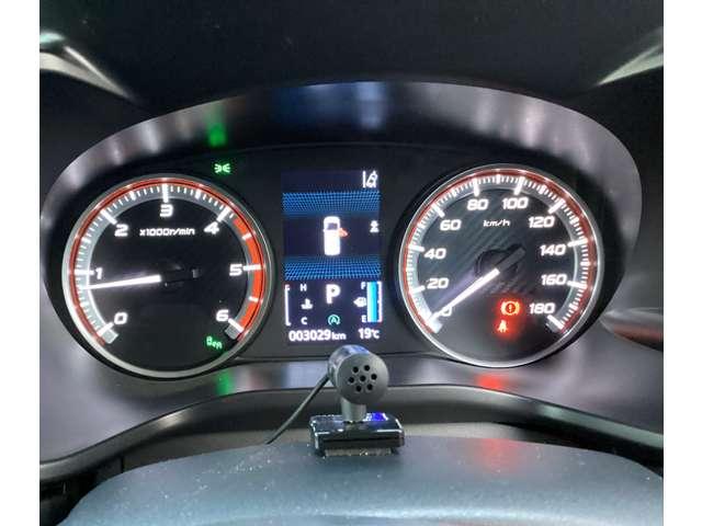 デリカＤ：５ シャモニー　カスタム仕様　メモリーナビ　全周囲カメラ　アイドリングＳ　アクティブクルーズコントロール　イモビ　衝突被害軽減装置　Ｂモニター　サイドカメラ　助手席エアバッグ　地デジＴＶ　電動リアゲート　４ＷＤ（7枚目）