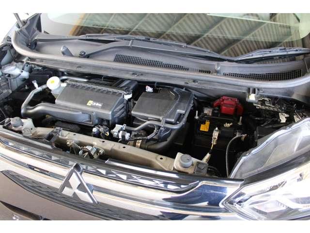 ｅＫワゴン Ｍ　メモリーナビ　踏み間違い防止アシスト　イモビライザー　ナビＴＶ　パワーウィンドウ　フルセグ　Ｐセンサー　マニュアルエアコン　キーレスエントリー　前席シートヒーター　ＡＳＣ　エアバック　パワステ　ＡＢＳ（17枚目）