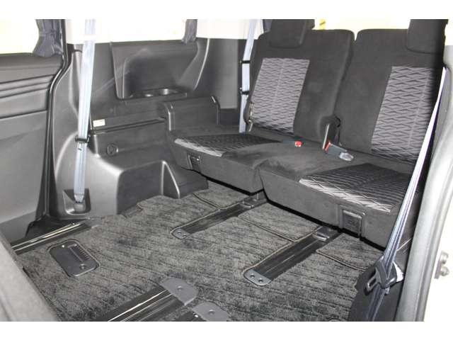 デリカＤ：５ アーバンギア　Ｇ　パワーパッケージ　メモリーナビ　全周囲カメラ　ＥＴＣ車載器　電動Ｒゲート　アイドリングストップ　地デジ　シ－トヒ－タ－　運転席パワーシート　ＬＥＤ　寒冷地仕様　メモリーナビ　オートクルーズコントロール　スマートキー（6枚目）