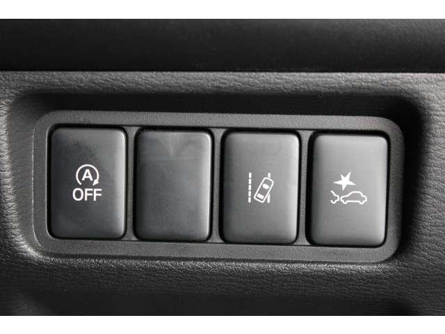 アイドリングストップ機能付き。もちろんオフにする事も出来ます。