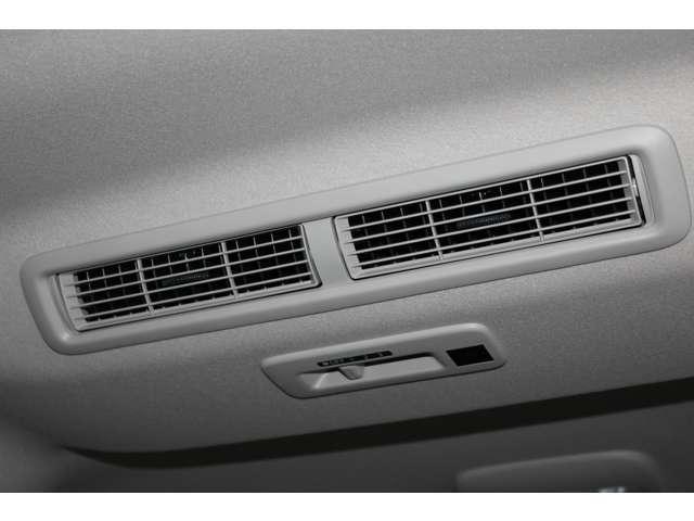 デリカミニ G プレミアム カスタム仕様 メモリーナビ 全周囲カメラ LED Aクルコン シートヒーター ベンチシート エアコン コーナーセンサー パワステ アルミホイール キーレスエントリー エアバッグ スマートキー ABS(16枚目)