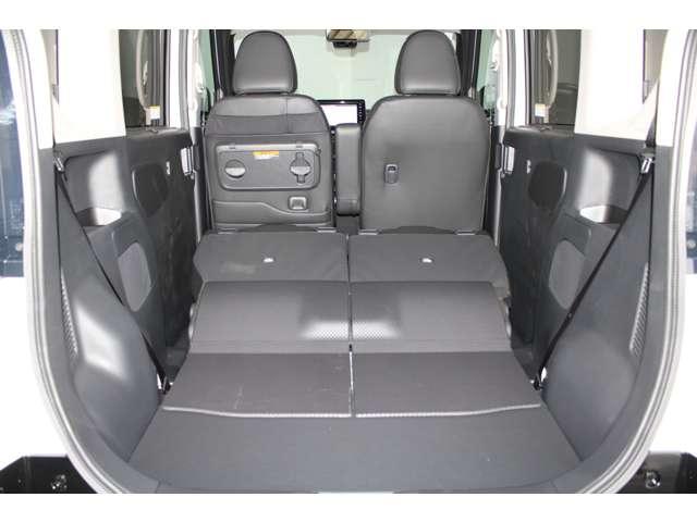 デリカミニ G プレミアム カスタム仕様 メモリーナビ 全周囲カメラ LED Aクルコン シートヒーター ベンチシート エアコン コーナーセンサー パワステ アルミホイール キーレスエントリー エアバッグ スマートキー ABS(17枚目)