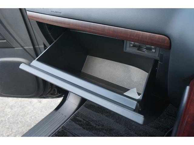 TX Lパッケージ 4WD サンルーフ 黒革 ルーフレール ナビTV 禁煙 Bカメラ ETC クルーズコントロール パークアシスト ワンオーナー 3列シート パワーシート シートヒーター フルセグ CD DVD BT接続(42枚目)