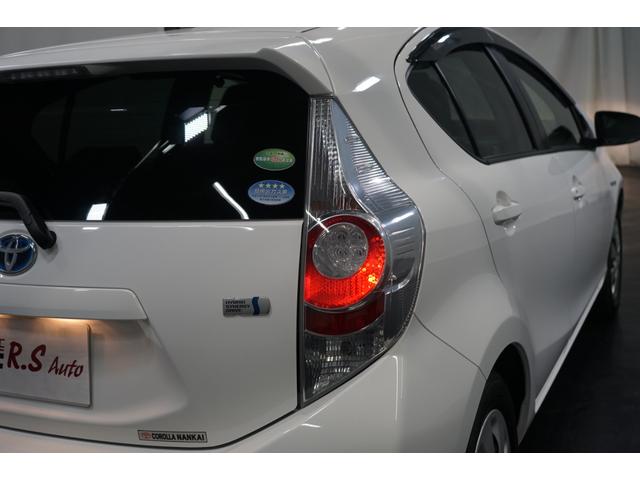S ワンオーナー車 TVナビ キーレスキー 禁煙車 オートエアコン CD再生可 Bluetoothオーディオ AUX接続 地デジ SDナビ アイドリングストップ ダブルエアバッグ P/W パワステ ABS(24枚目)