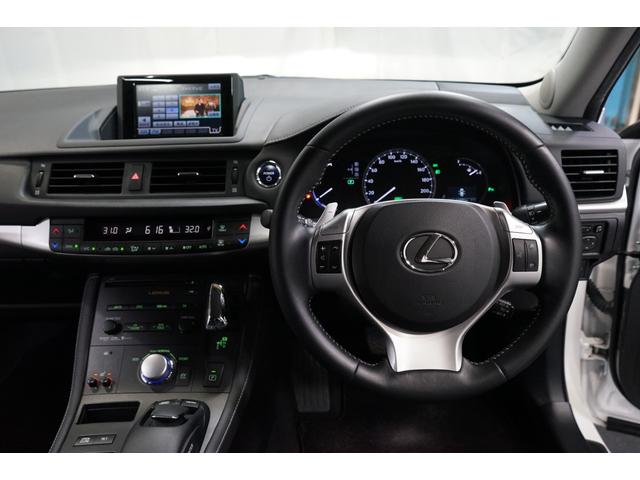 CT200h バージョンC TVナビ バックカメラ スマートキー 禁煙車 クルーズコントロール Cソナー ETC ワンオーナー LEDヘッド オートライト 17AW フルセグ DVD再生 BTオーディオ シートヒーター Fフォグ(33枚目)