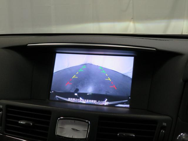 Aパッケージ TVナビ バック/サイドカメラ クルコン 禁煙車 HIDヘッド オートライト ETC車載器 スマートキー 18AW ハーフレザー フルセグ DVD BT接続 パワーシート フロントフォグ ハイブリッド(7枚目)